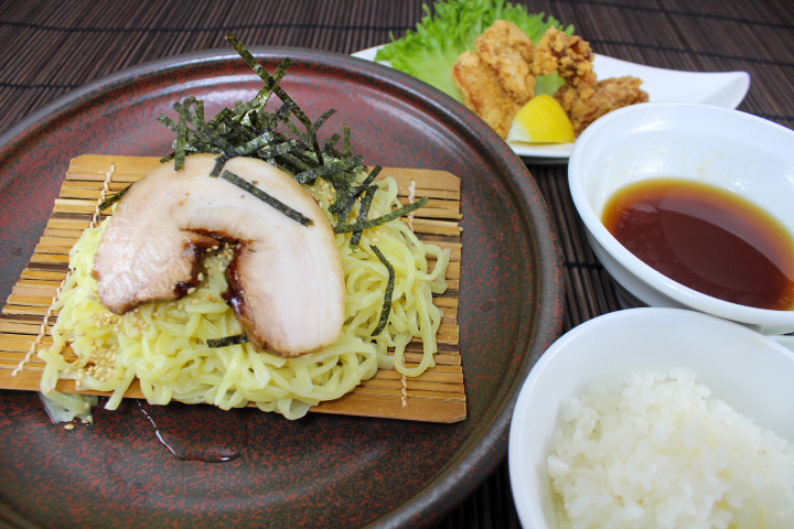 ざるラーメンセット